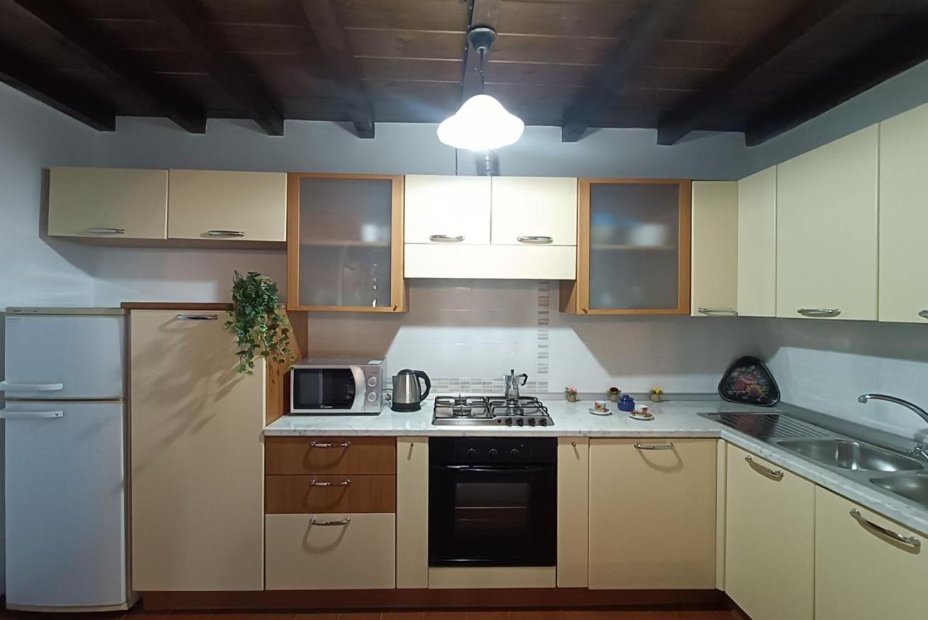 Casa Butterfly Apartment Verni Ngoại thất bức ảnh